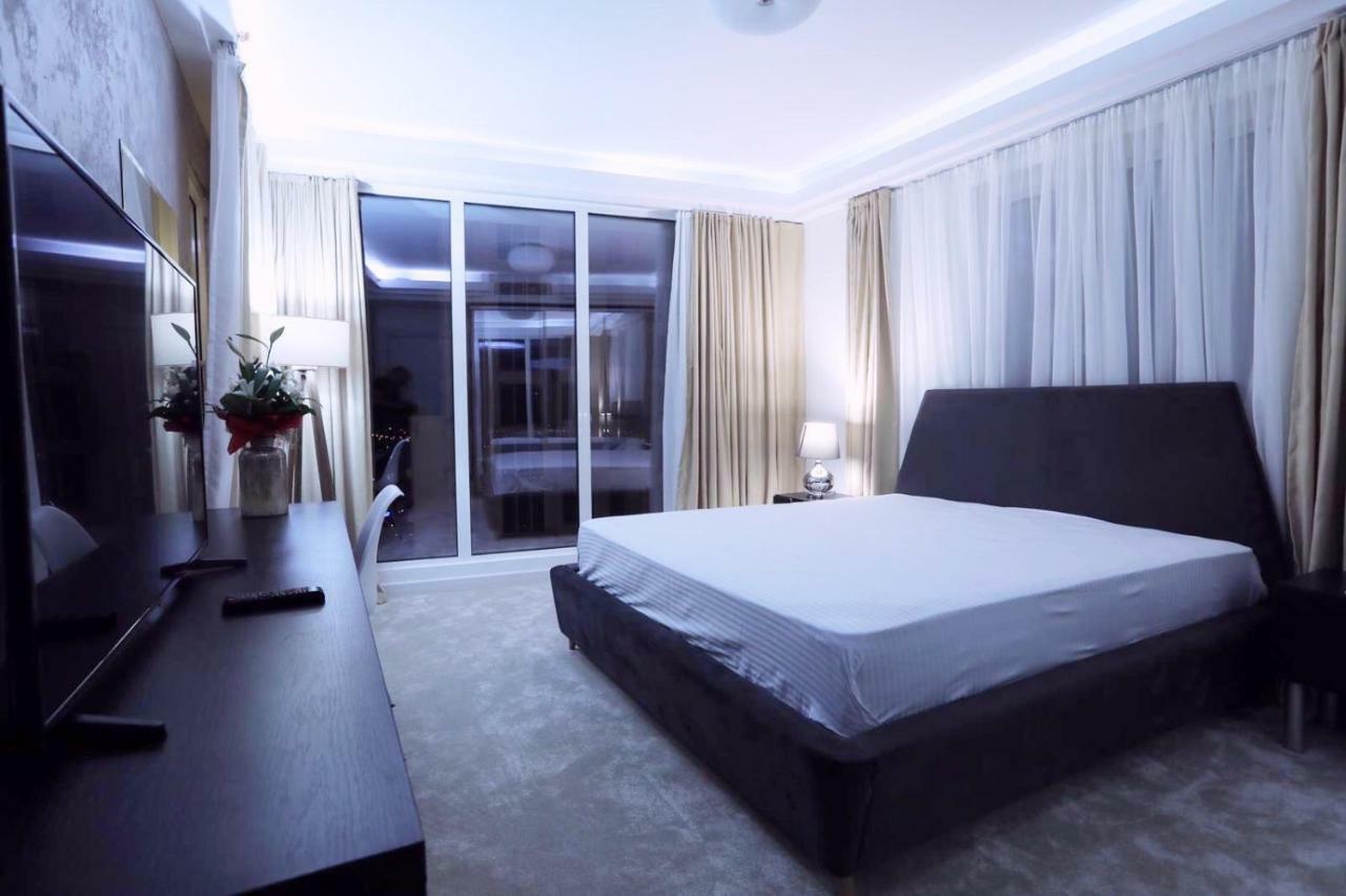33Rd Floor Luxury Apartment Spa & Fitness 스코페 외부 사진